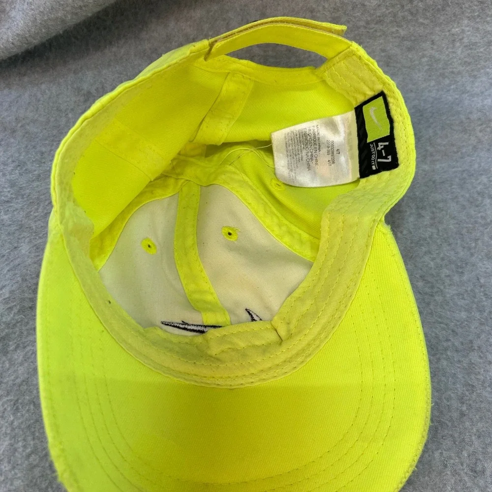 Swoosh Logo Kids Neon Yellow Nike Heritage86 Adjustable Baseball Hat Size 4-7